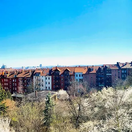 Apartmán Gemuetliches - Elias- Mit Kueche, Wlan, Smart-tv & Panoramablick In Citynaehe Erfurt