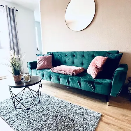 Gemuetliches - Elias- Mit Kueche, Wlan, Smart-tv & Panoramablick In Citynaehe Erfurt