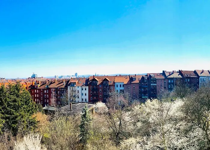 Appartement Gemuetliches - Elias- Mit Kueche, Wlan, Smart-tv & Panoramablick In Citynaehe Erfurt